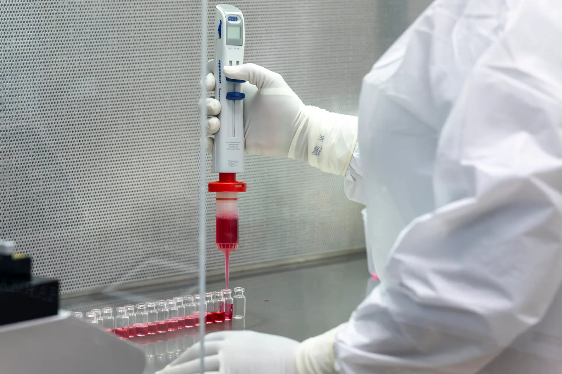 Hobbs Pharmacy USP 797 Compliant Compounding Lab